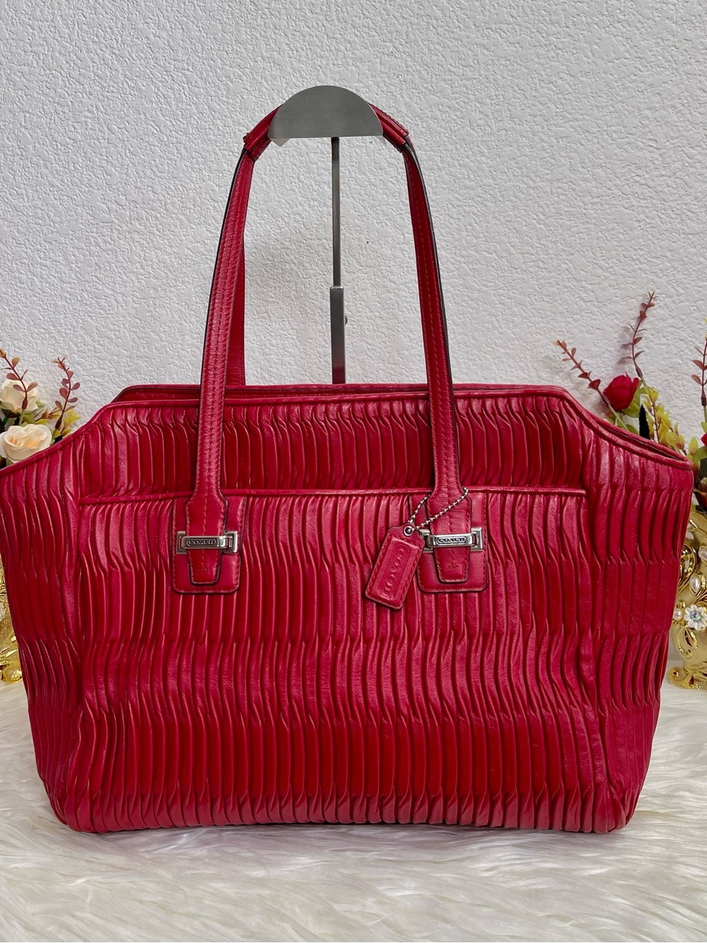 2013 Coach Taylor Gathered Leather Alexis Carryall Tote